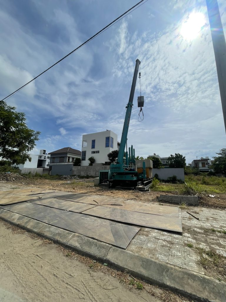 ép cọc bê tông Hồng Phát Đà nẵng